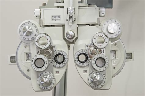 eye exam instrument