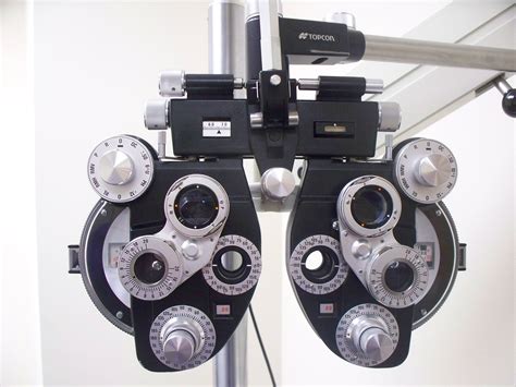 eye exam instruments