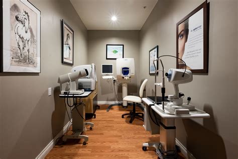 eye exam room