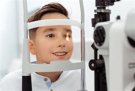 pediatric eye exam lincoln