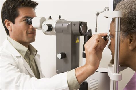 what is a comprehensive eye exam